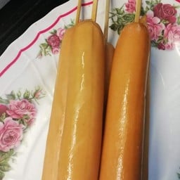 ไส้กรอก หนังกรอบ ผสมคอลลาเจน Sausage, crispy skin, mixed with collagen