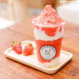 สตรอเบอรี่สมูทตี้โยเกิร์ต