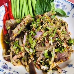 น้ำตกหมู