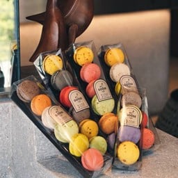 มาการอน4ชิ้น