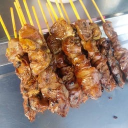 อดิศักดิ์ หมูย่าง แหนมย่าง สุโขทัย