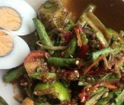 ตำถั่วไข่ต้ม