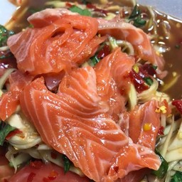 ตำปูปลาร้าแซลมอน