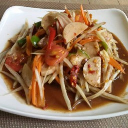 ตำปูปลาร้าไก่ยอ