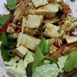 ตำลาวใส่หมูยอ
