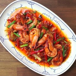 ผัดพริกเผา หมู,หมึก,กุ้ง,เนื้อ