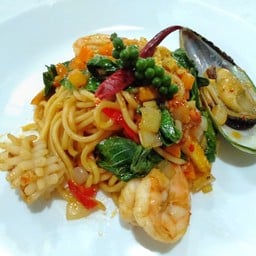 สปาเก็ตตี้ขี้เมารวมมิตรทะเล