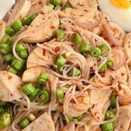 ร้านยำขนมจีน ค่าย ม.พัน2