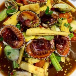 ตำหน้อไม้หอยแครงปลาร้า