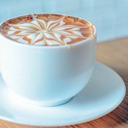 นมสดคาราเมลร้อน