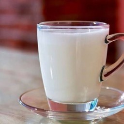 นมสดร้อน