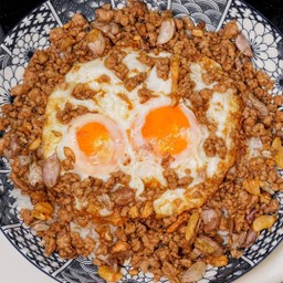 ไข่ดาวหมูสับซีอิ้ว สูตร แม่นี