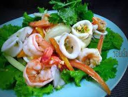 ยำกุ้งสุก+ปลาหมึก