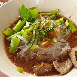 ก๋วยเตี๋ยวเรือไผ่สีทอง