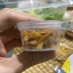 นี่คือกระเทียมที่ต้องจ่ายเพิ่ม 25 บาท?