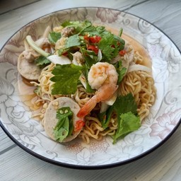 ยำมาม่า