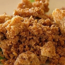 ผัดเผ็ดไข่ปลายี่สก