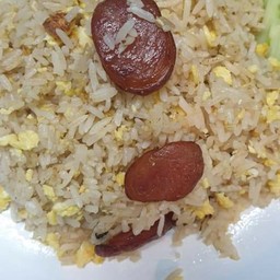 ข้าวผัดกุนเชียง