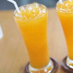 น้ำส้มเสารส - เย็น