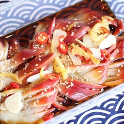 หอยปีกนกดองส้มยูสึ