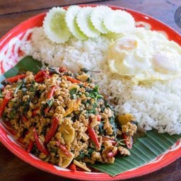 แป๊ดโภชนา ตรงข้ามศาลเจ้าพ่อกวนอู