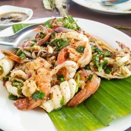 ลาบทะเล