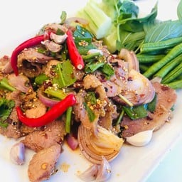 ส้มตำเจ้ป้อม