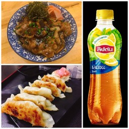 Pro- ข้าวหน้าหมูบาร์บีคิว+เกี๊ยวซ่าย่าง