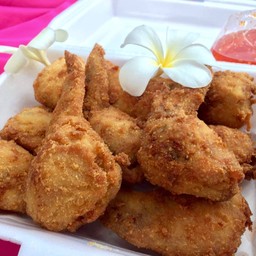 ปีกไก่ยัดใส้ทอด