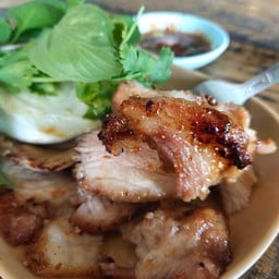 คอหมูย่าง