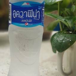 น้ำดื่ม อควาฟิน่า