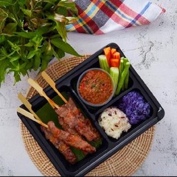 ชุดเนื้อเเจ่งบอง