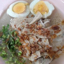บิ๊กแอนก๋วยจั๊บญวนอุบลสูตรดั้งเดิม