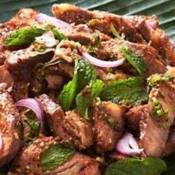 น้ำตกสันคอหมู