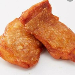 สะโพกไก่ทอดไม่ติดน่อง1ชิ้น40บาทคะ