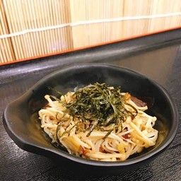 เห็ดเข็มทองผัดเนย