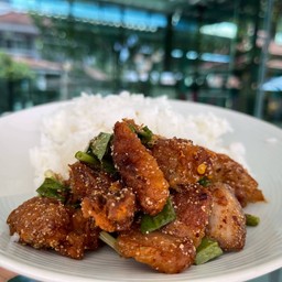 ข้าวยำไก่แซ่บ