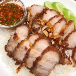 แพรวพราวหมูทอด&ชา-กาแฟ