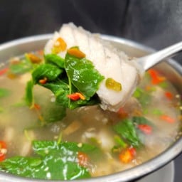 ต้มยำกะพง นำใส