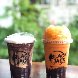 อันเดอร์แบล็ค คอฟฟี่ ทาวน์อินทาวน์
