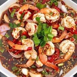 ยำกุ้งสุก