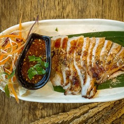 คอหมูอบน้ำผึ้ง