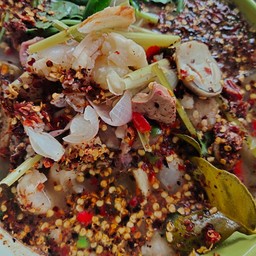 ต้มแซ่บเครื่องในไก่