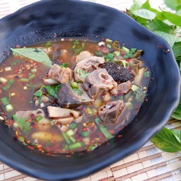 ต้มเครื่องใน