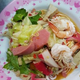 ครัวติดดิน กินกับพร