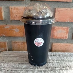 กาแฟดำเย็นใส่นม