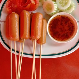 ไส้กรอกหนังกรอบรมควันหมู