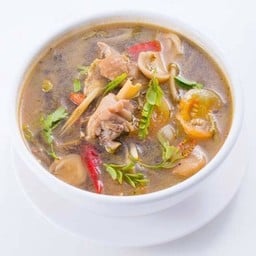 ต้มไก่บ้านใบมะขาม