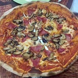 HAM MUSHROOM PIZZA