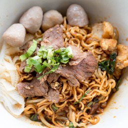 เตี๋ยวแห้ง